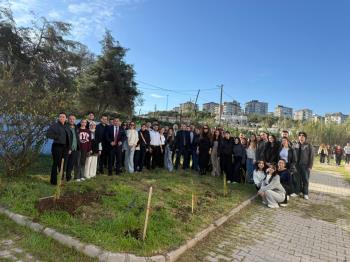 Yüksekokulumuzda Fidan Dikim Etkinliği Düzenlendi